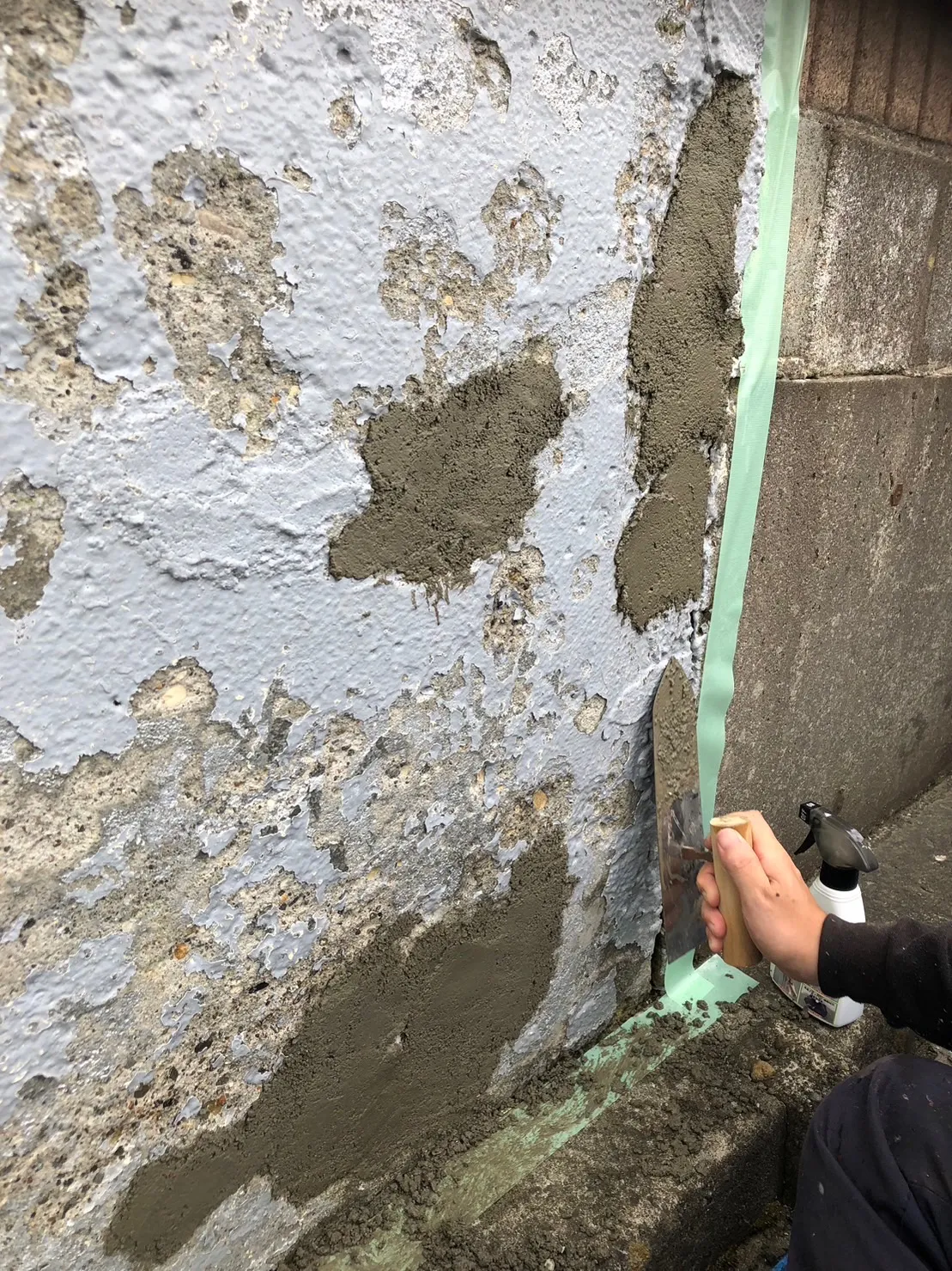 【W様宅「塀外壁塗装工事」Vol.①】ケレンと左官作業