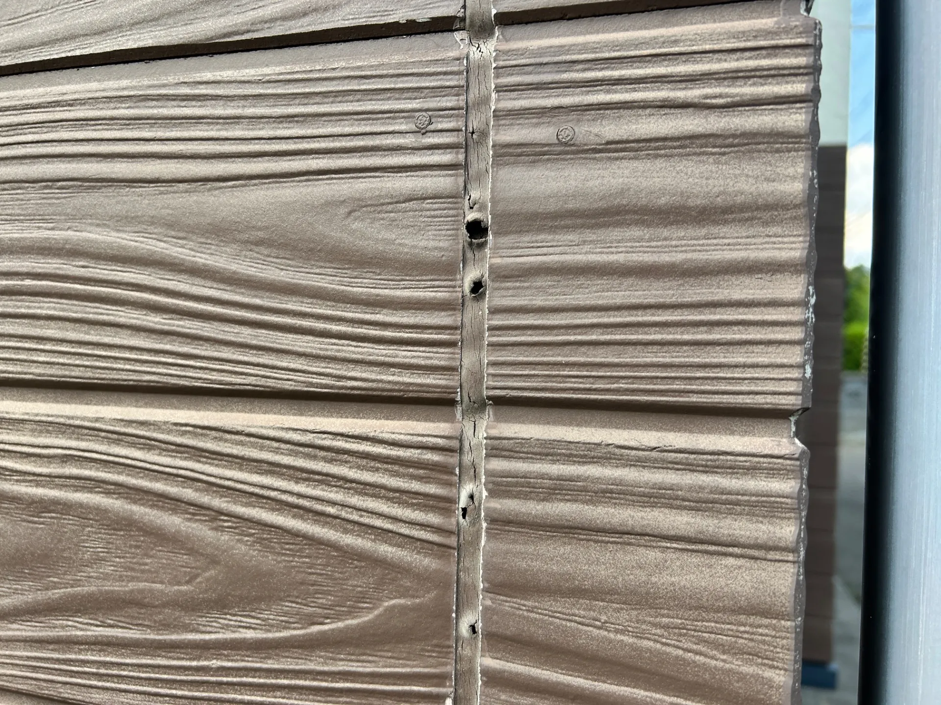 【大和町K様「外壁塗装工事」①】コーキング打設